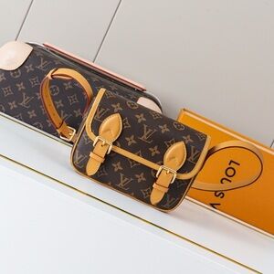 Louis Vuitton Monogram Brown and Tan Crossbody Bag
